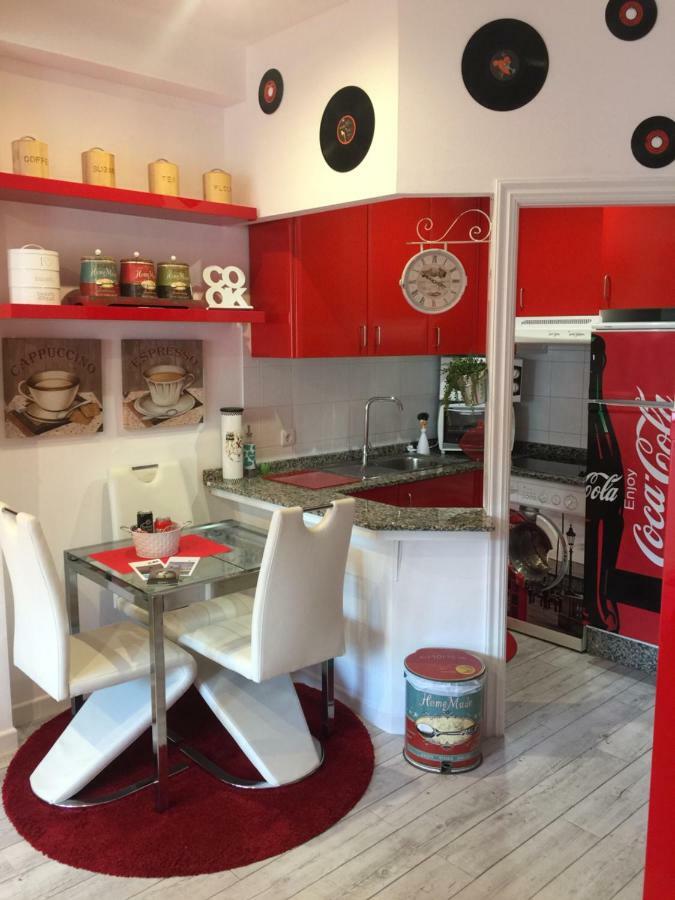 Апартаменты Apartamento En Pleno Centro Ла-Корунья Экстерьер фото